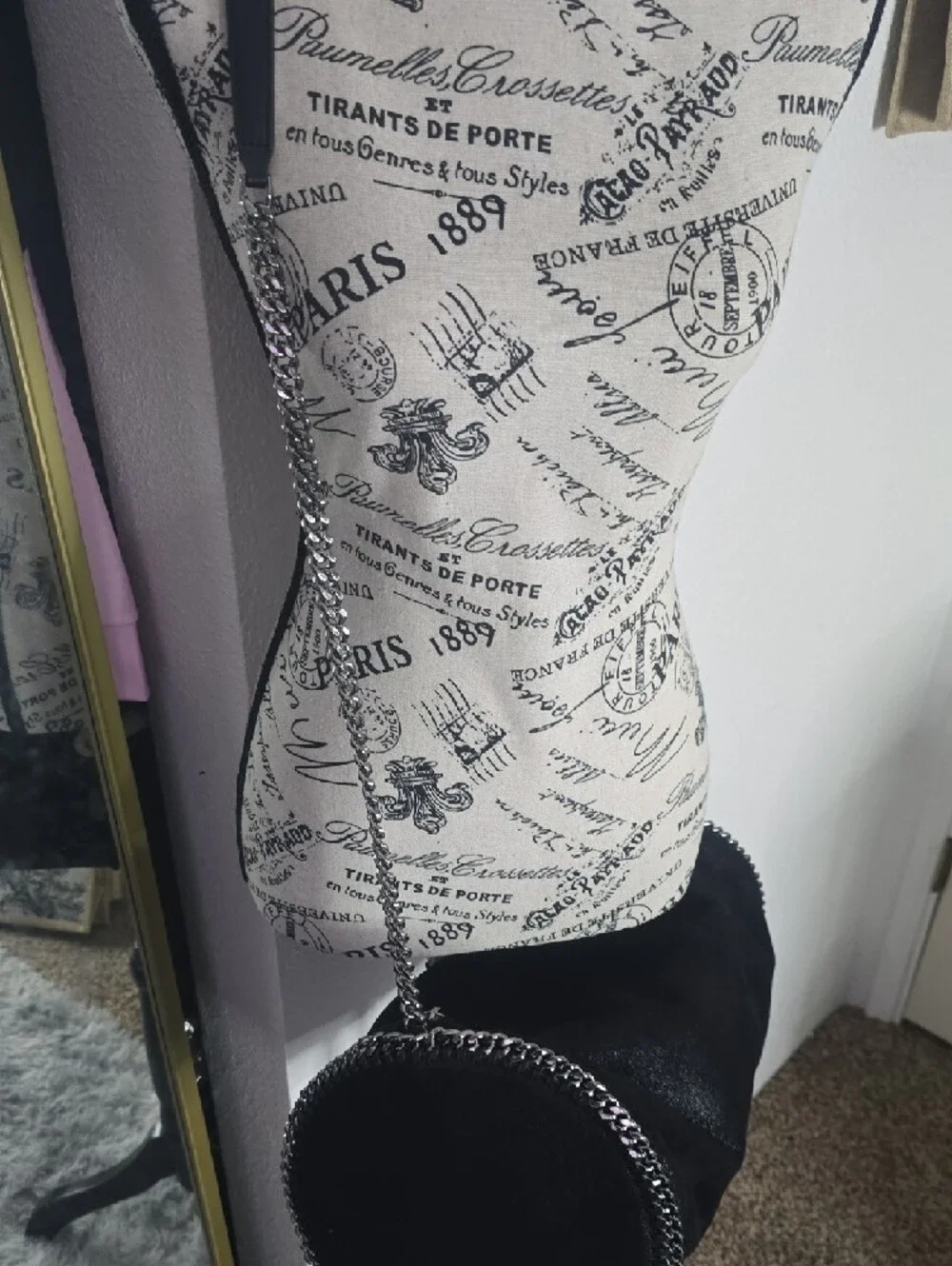 Stella McCartney Black Shine Weekender Bag W/ Silver Chain Trim (EUC)(RARE)🖤🩶 - Picture 12 of 13